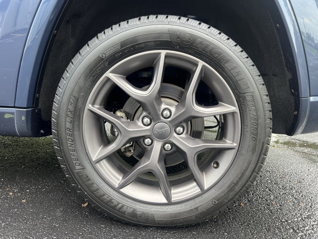 used 2021 Jeep Grand Cherokee car, priced at $26,300