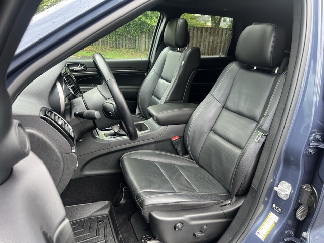 used 2021 Jeep Grand Cherokee car, priced at $26,300