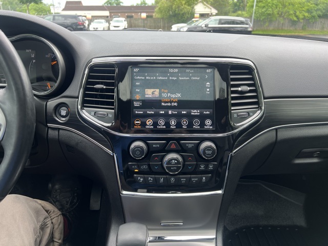 used 2021 Jeep Grand Cherokee car, priced at $26,300