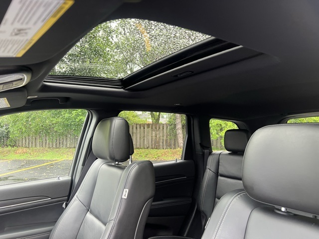used 2021 Jeep Grand Cherokee car, priced at $26,300