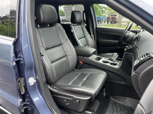 used 2021 Jeep Grand Cherokee car, priced at $26,300