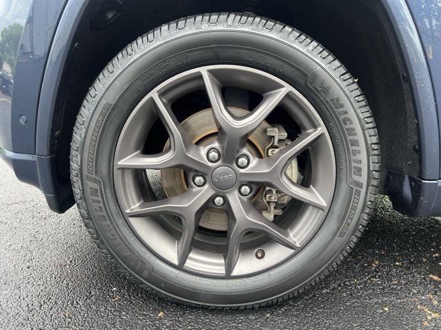 used 2021 Jeep Grand Cherokee car, priced at $26,300