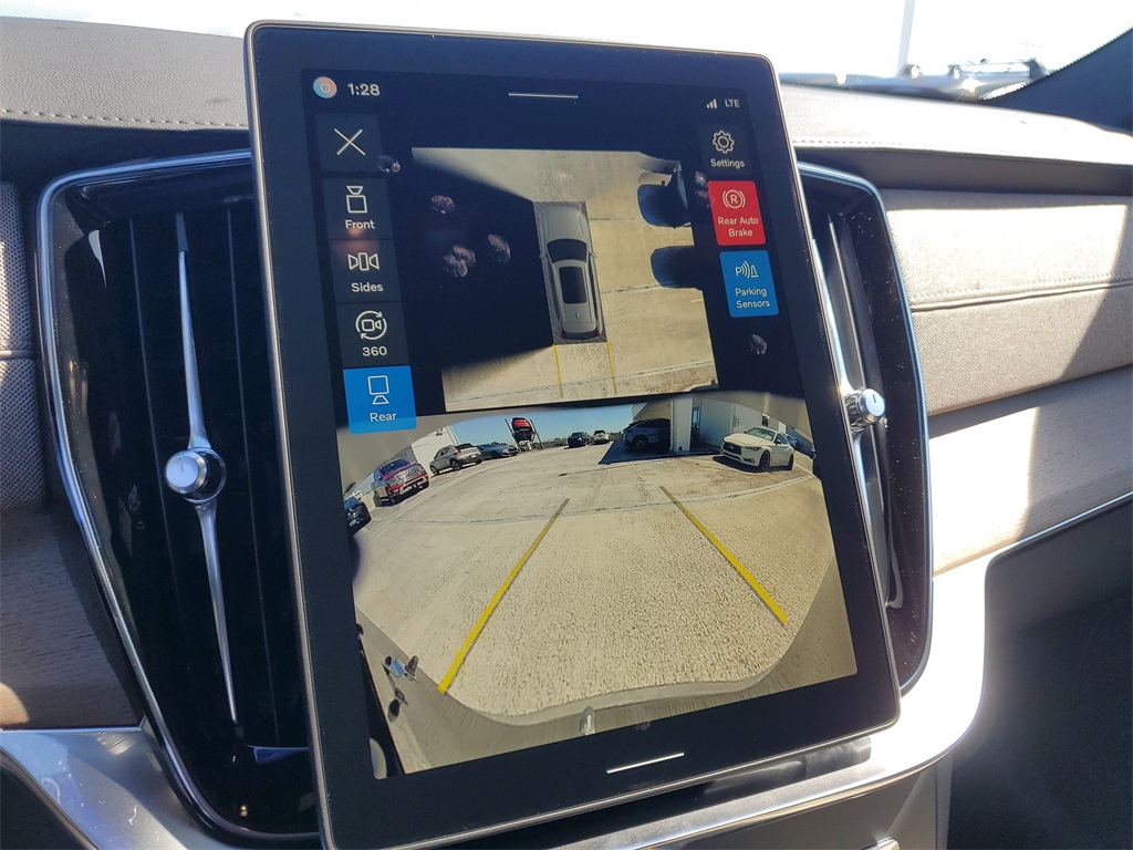 new 2026 Volvo XC90 car, priced at $67,760