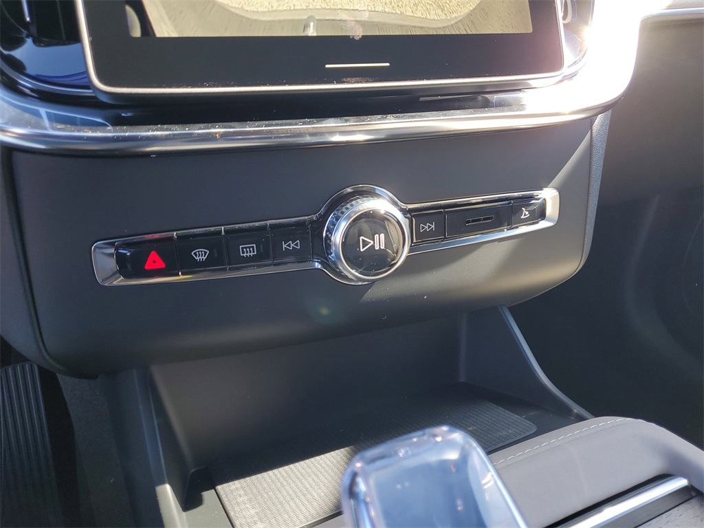 new 2026 Volvo XC90 car, priced at $67,760