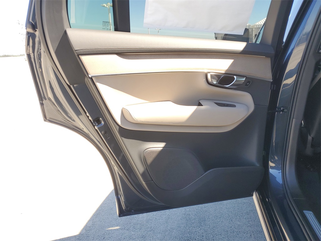 new 2026 Volvo XC90 car, priced at $67,760