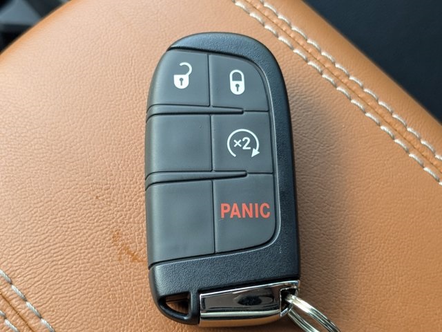 new 2025 Jeep Compass car, priced at $26,835