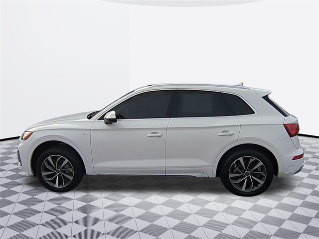 used 2024 Audi Q5 car, priced at $35,911