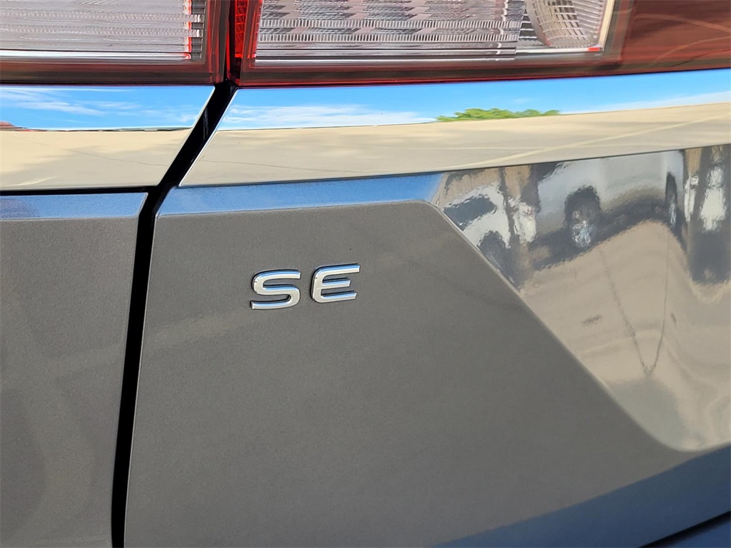 used 2024 Volkswagen Atlas car, priced at $30,025