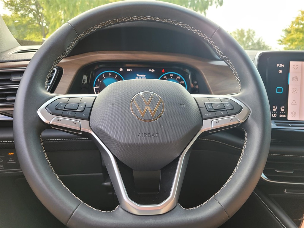 used 2024 Volkswagen Atlas car, priced at $30,025