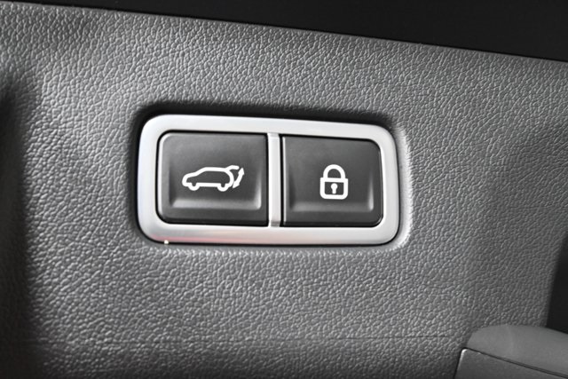 used 2023 Kia Sorento Hybrid car, priced at $29,950