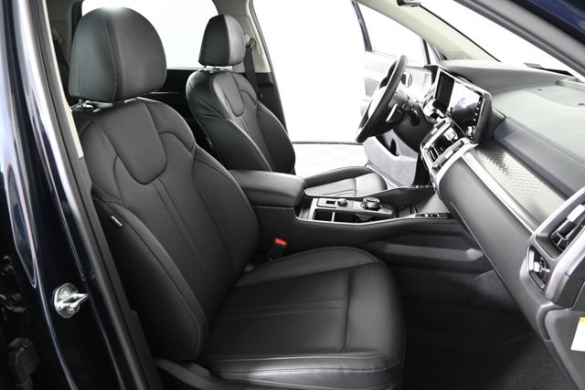 used 2023 Kia Sorento Hybrid car, priced at $29,950
