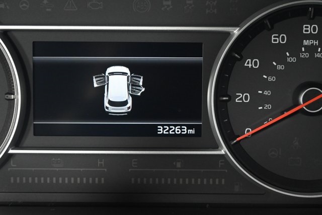 used 2023 Kia Sorento Hybrid car, priced at $29,950