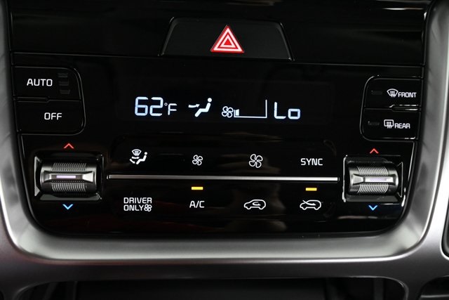 used 2023 Kia Sorento Hybrid car, priced at $29,950