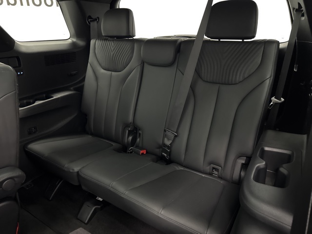 used 2024 Hyundai Palisade car, priced at $39,998