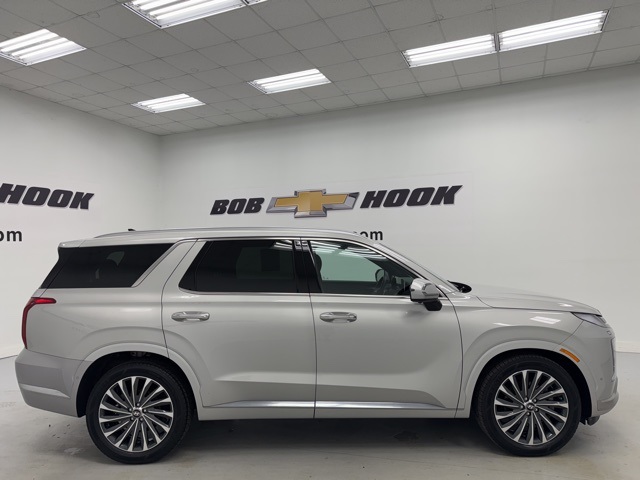 used 2024 Hyundai Palisade car, priced at $39,998