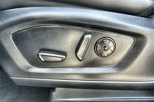 new 2025 Ford Explorer car, priced at $59,210