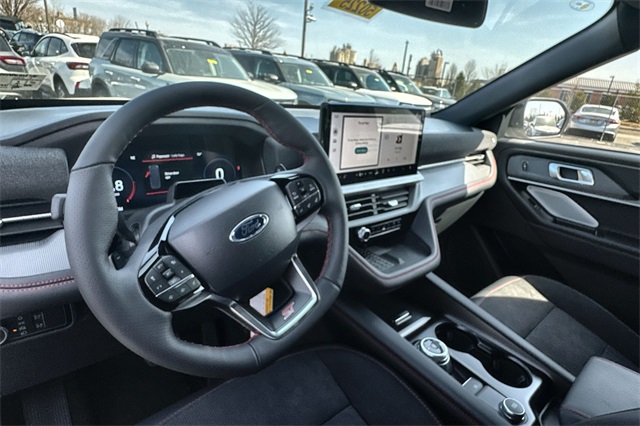 new 2025 Ford Explorer car, priced at $59,210