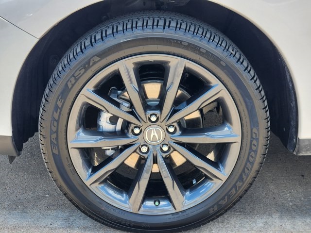 used 2025 Acura RDX car, priced at $44,990