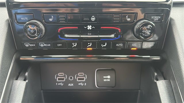 new 2025 Jeep Grand Cherokee car, priced at $45,912