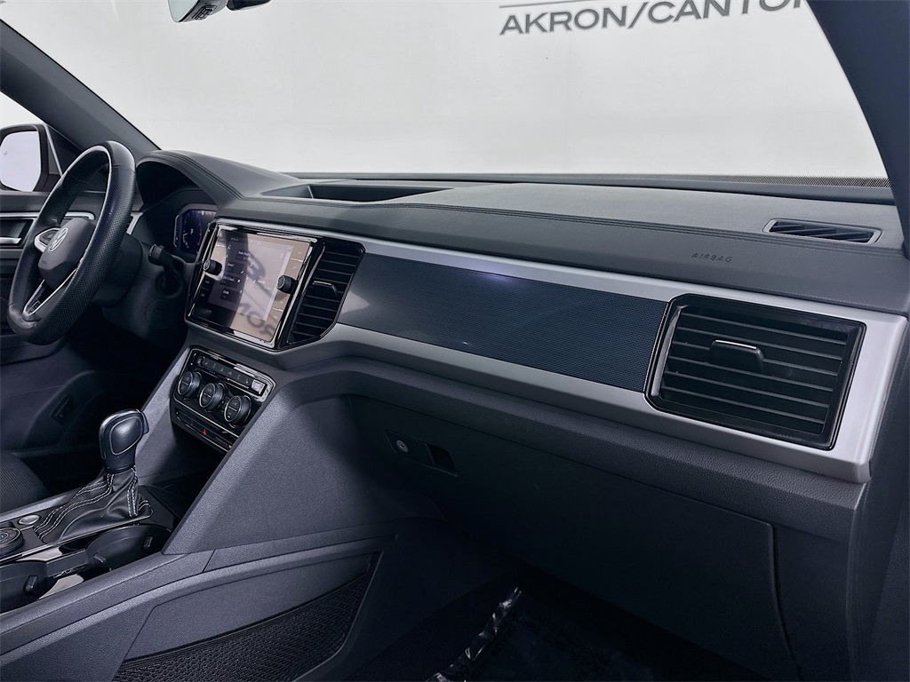 used 2021 Volkswagen Atlas Cross Sport car, priced at $29,390