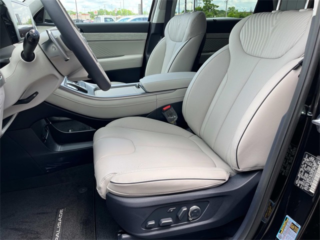 new 2025 Hyundai Palisade car, priced at $52,849