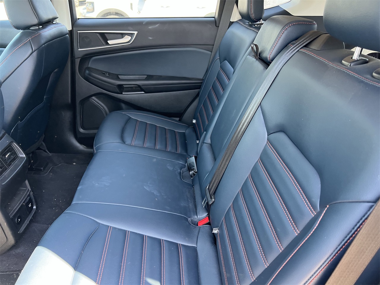 used 2023 Ford Edge car, priced at $25,147