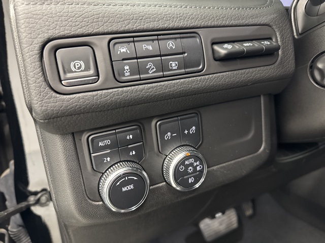 used 2024 GMC Yukon XL car, priced at $67,988