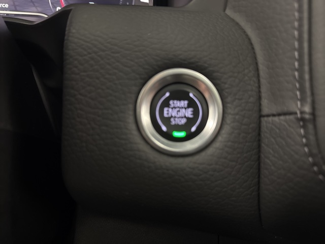 used 2024 GMC Yukon XL car, priced at $67,988