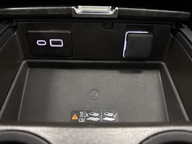 used 2024 GMC Yukon XL car, priced at $67,988