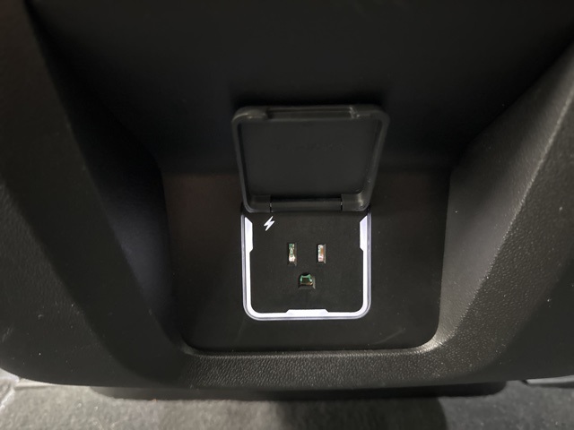 used 2024 GMC Yukon XL car, priced at $67,988