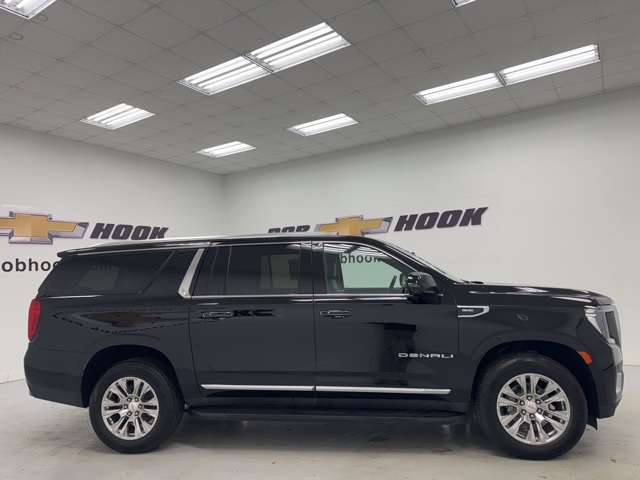 used 2024 GMC Yukon XL car, priced at $67,988