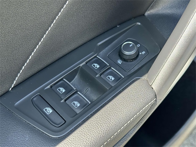 used 2022 Volkswagen Tiguan car, priced at $25,957
