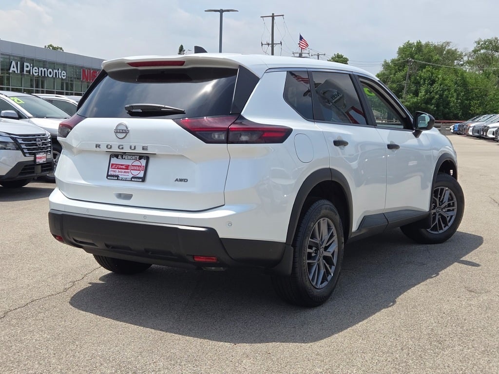 used 2025 Nissan Rogue car, priced at $29,000