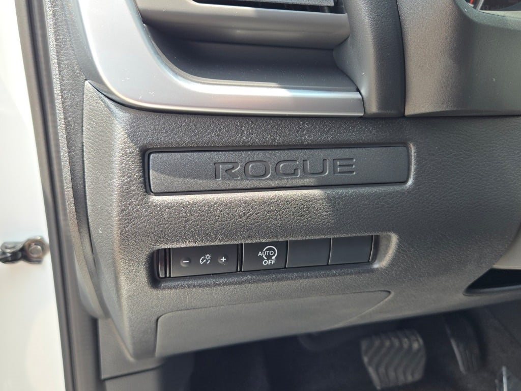 used 2025 Nissan Rogue car, priced at $29,000