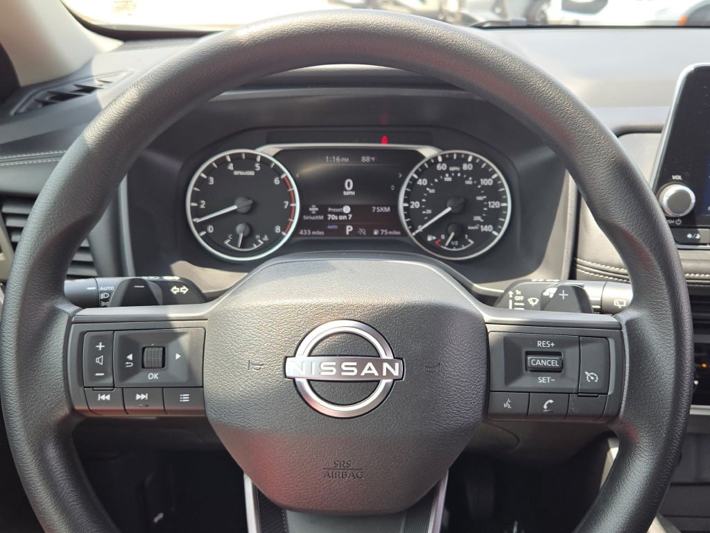 used 2025 Nissan Rogue car, priced at $29,000