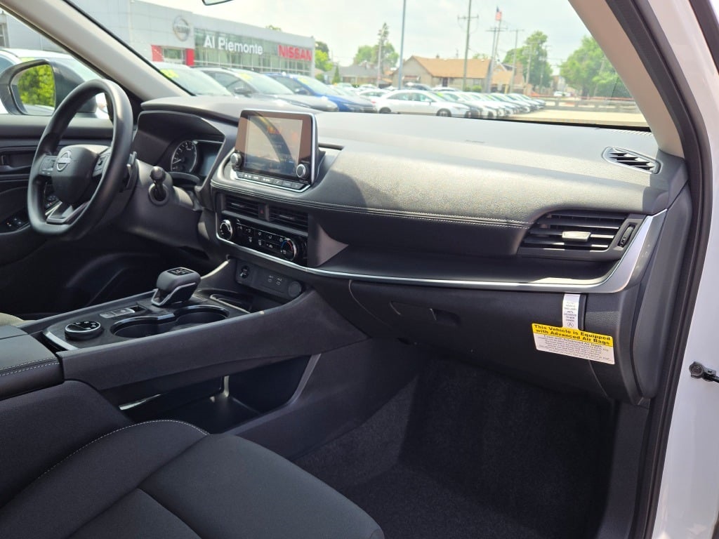 used 2025 Nissan Rogue car, priced at $29,000
