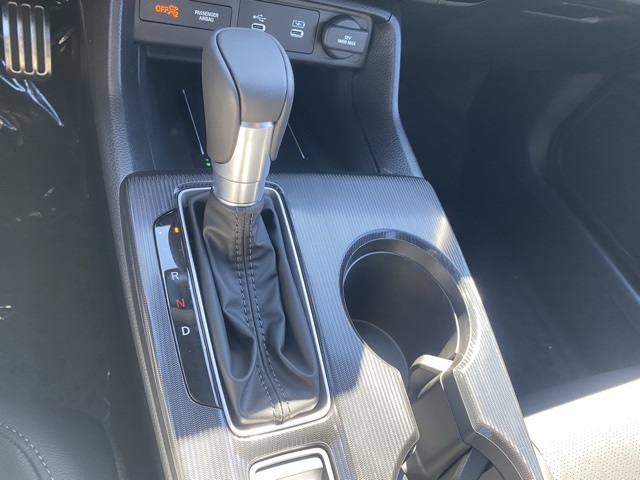 new 2026 Honda Civic Hybrid car, priced at $32,927