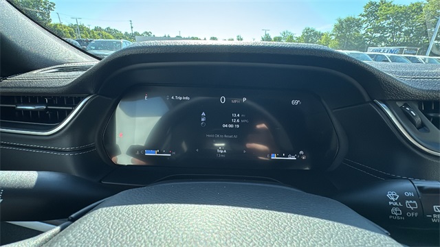 new 2025 Jeep Grand Cherokee car, priced at $47,453
