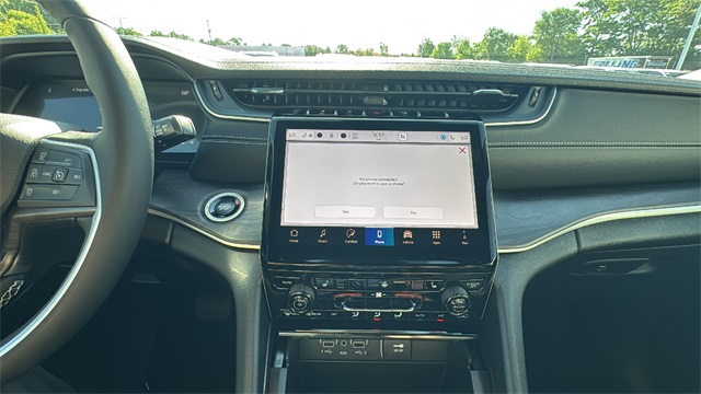 new 2025 Jeep Grand Cherokee car, priced at $47,453
