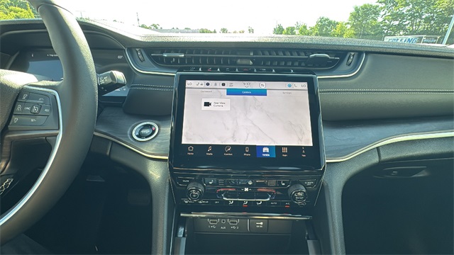 new 2025 Jeep Grand Cherokee car, priced at $47,453
