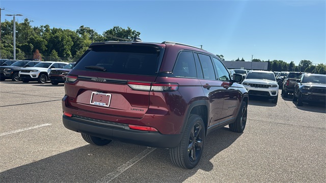 new 2025 Jeep Grand Cherokee car, priced at $47,453