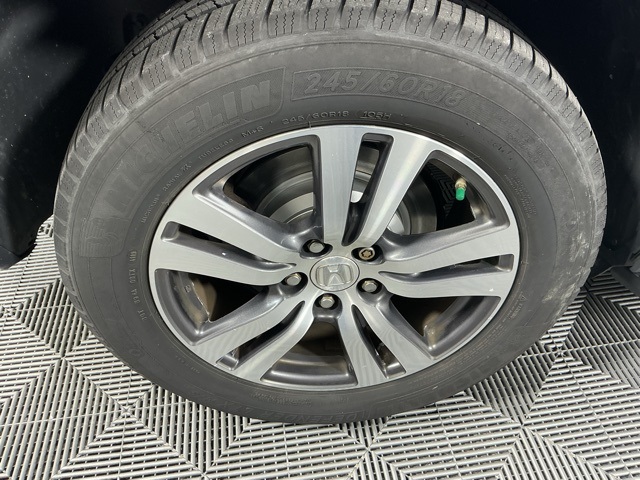 used 2016 Honda Pilot car, priced at $17,251