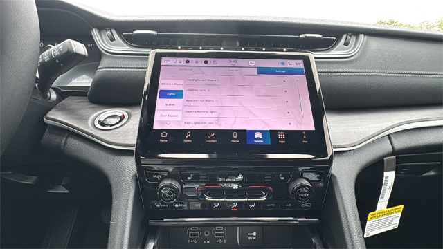 new 2025 Jeep Grand Cherokee car, priced at $46,275