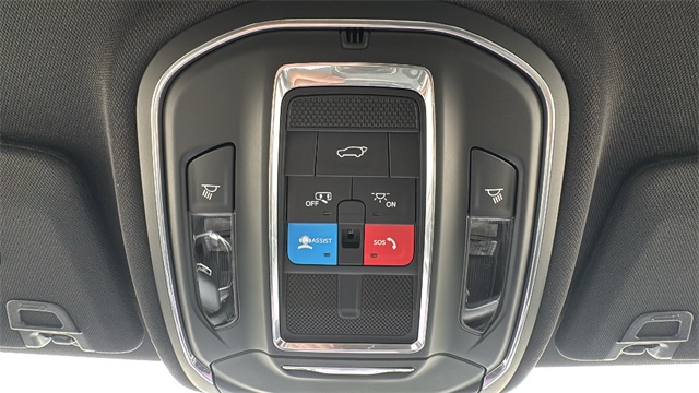 new 2025 Jeep Grand Cherokee car, priced at $46,275