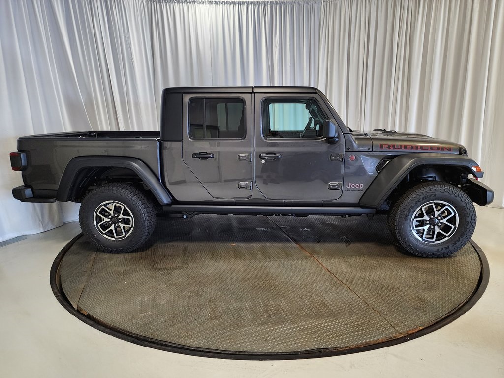 new 2025 Jeep Gladiator car, priced at $49,455