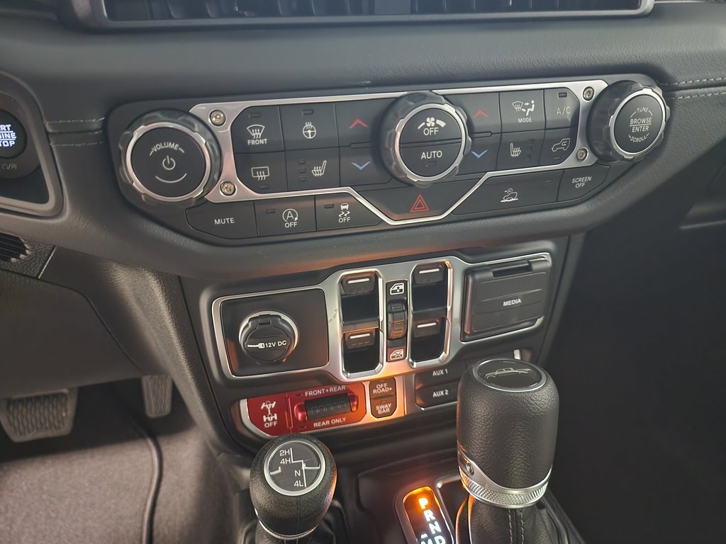 new 2025 Jeep Gladiator car, priced at $49,455