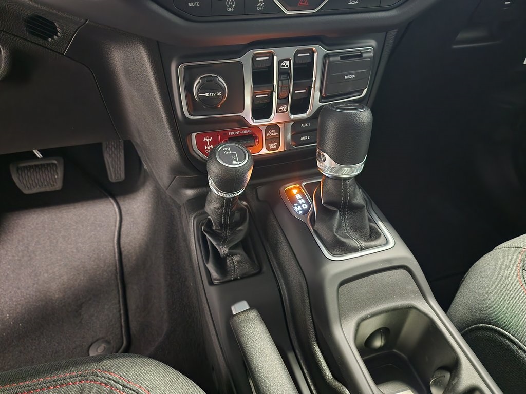 new 2025 Jeep Gladiator car, priced at $49,455