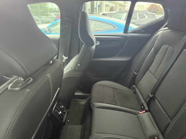 used 2023 Volvo XC40 Recharge Pure Electric car