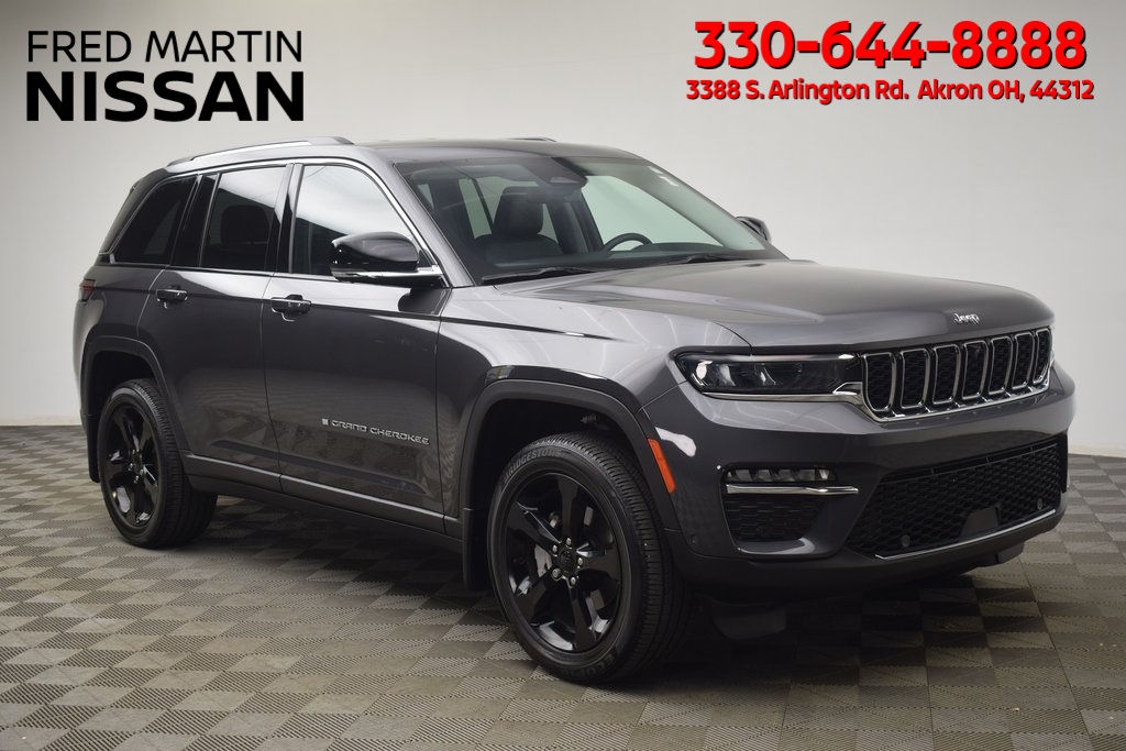 used 2023 Jeep Grand Cherokee car, priced at $35,100