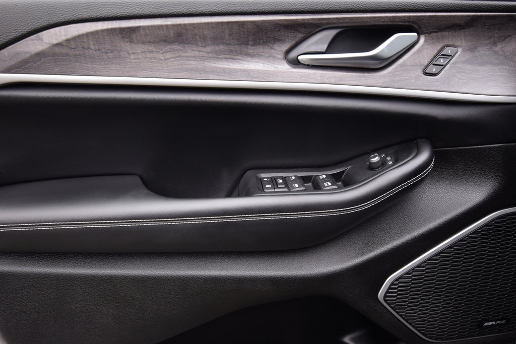 used 2023 Jeep Grand Cherokee car, priced at $35,100